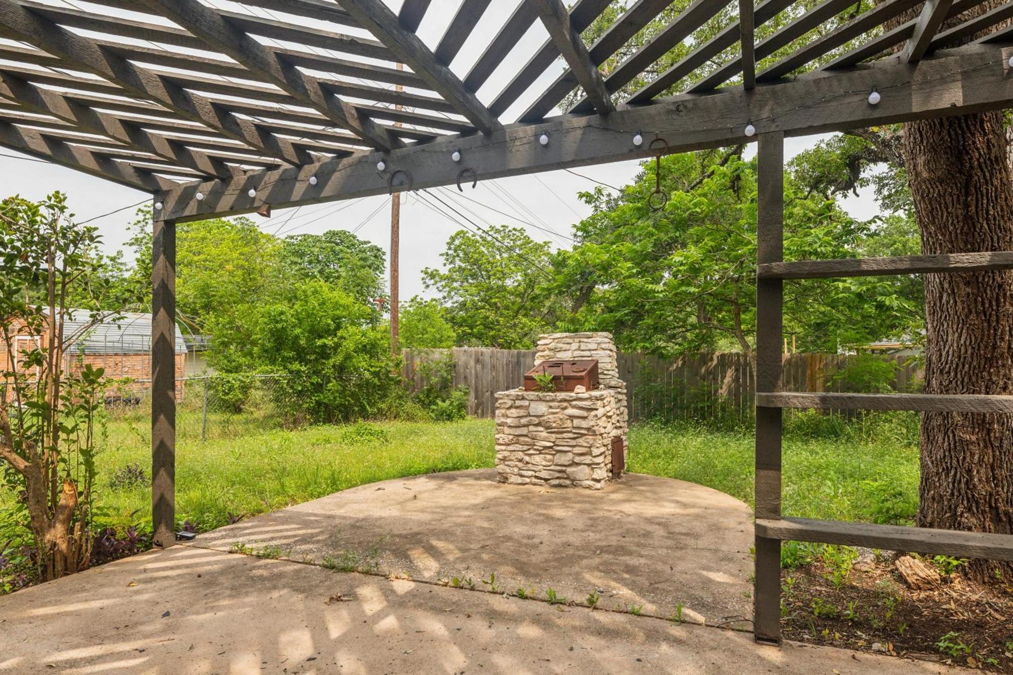 Style Meets Comfort 3Bd South Atx Villa Austin Exterior photo